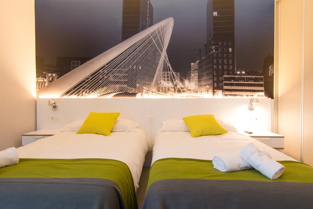 Bilbao City Rooms Room photo
