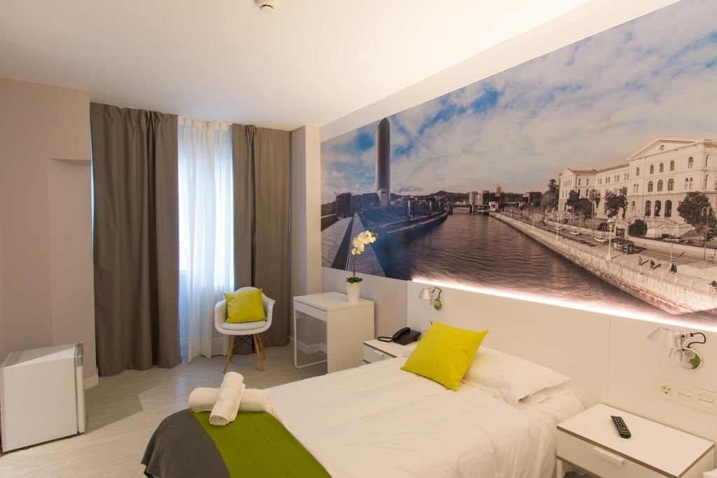 Bilbao City Rooms Exterior photo